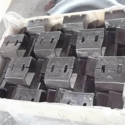 Cum afectează dimensiunea de alimentare a materialelor de uzură a pieselor de uzură a morii cu bilă?