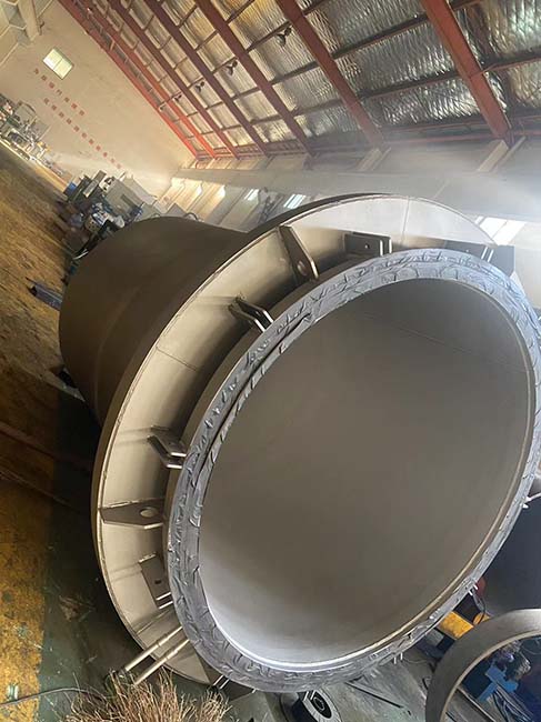 High Temperature Crucible Welding
